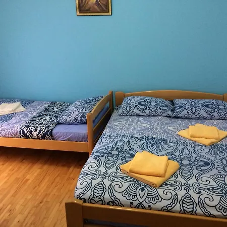 Restoran Lisine - Resavska Pecina *