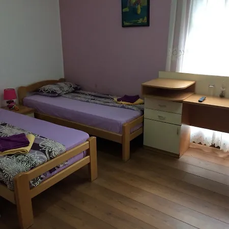Restoran Lisine - Resavska Pecina Hostel