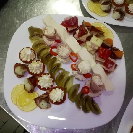 Restoran Lisine - Resavska Pecina