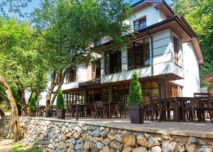 Restoran Lisine - Resavska Pecina *