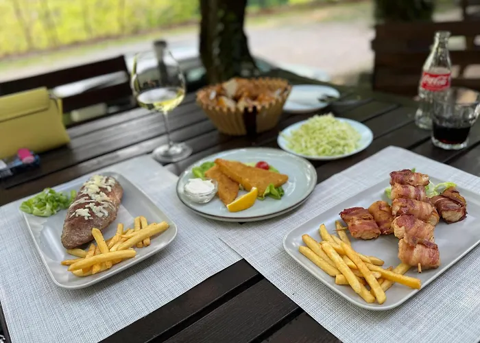 Restoran Lisine - Resavska Pecina *