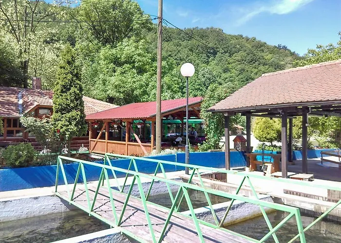 Hostel Restoran Lisine - Resavska Pecina *